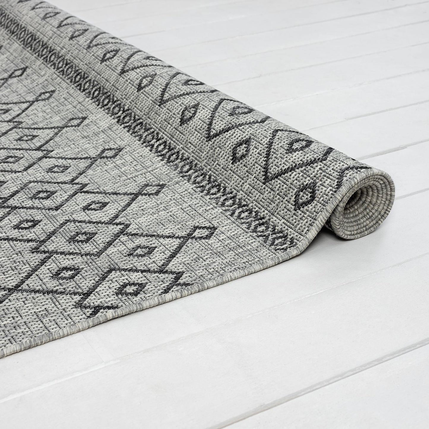 Alfa Out Door Rug 423 Lava Runner