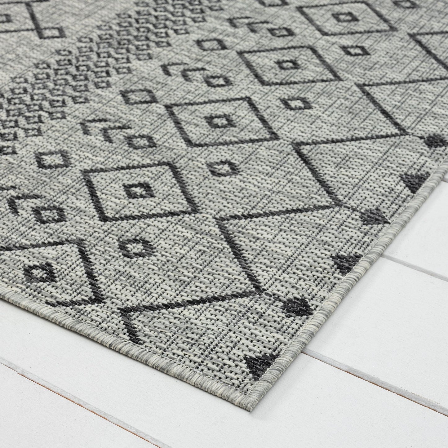Alfa Out Door Rug 423 Lava Runner