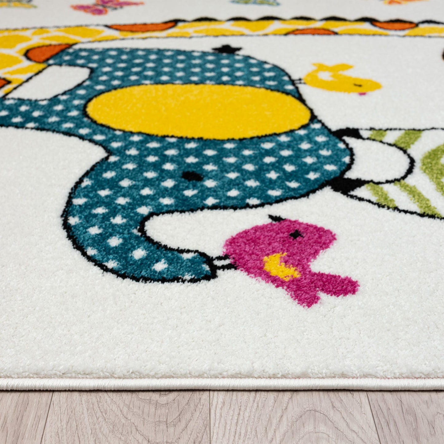 Kids Rugs 586 Cream