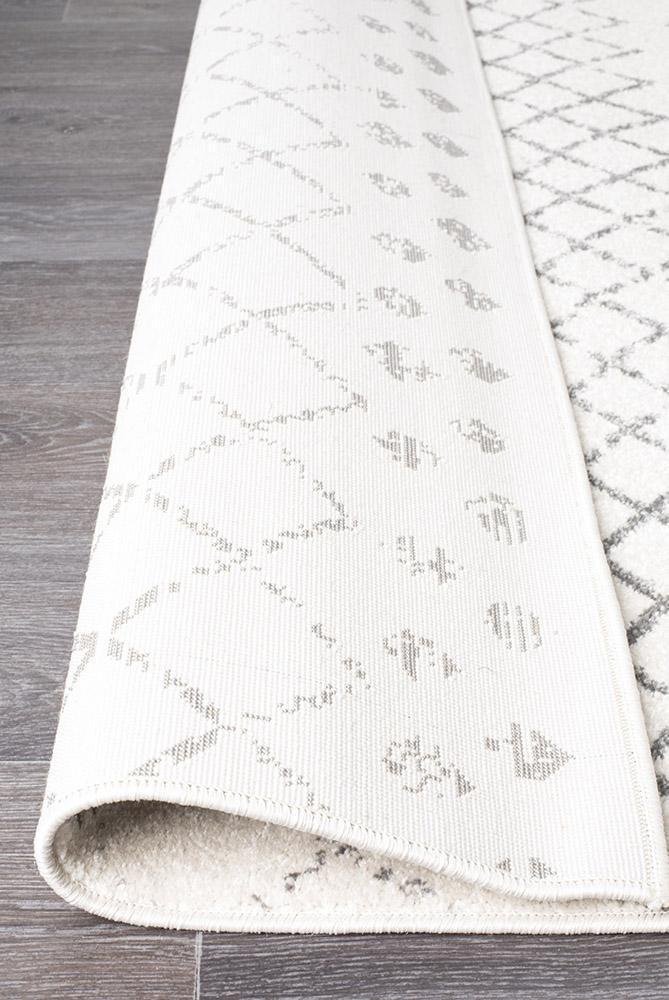 Oasis Selma White Grey Tribal Runner Rug