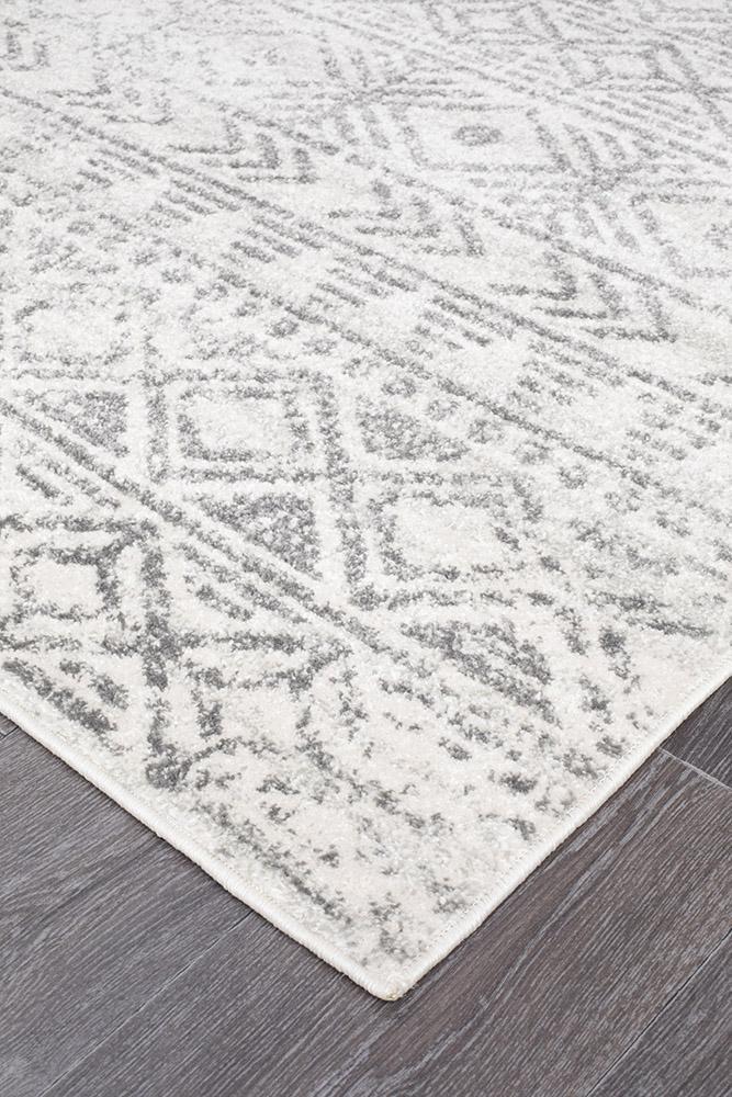 Oasis Ismail White Grey Rustic Runner Rug