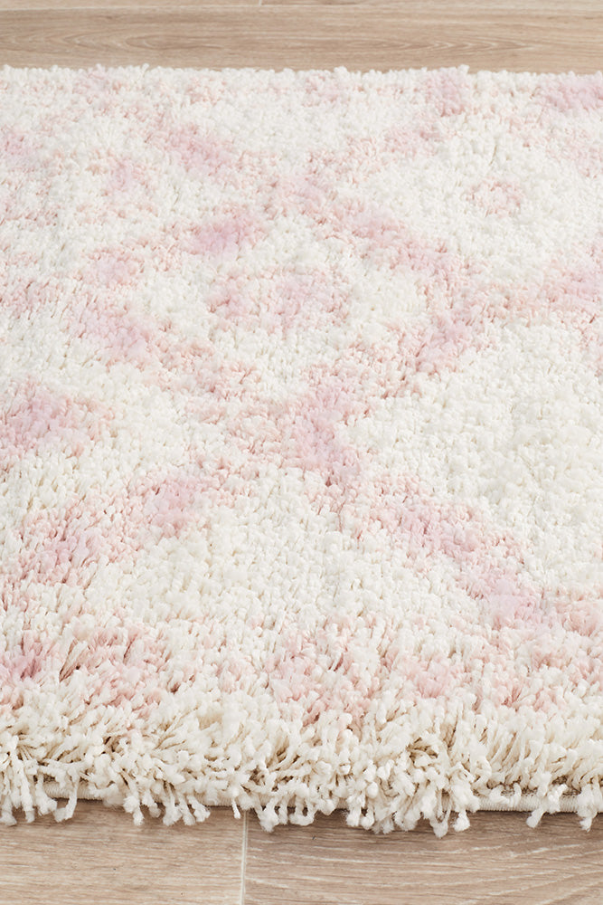 Saffron 33 Pink Runner Rug